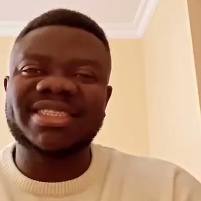 Ayomide, English Teacher